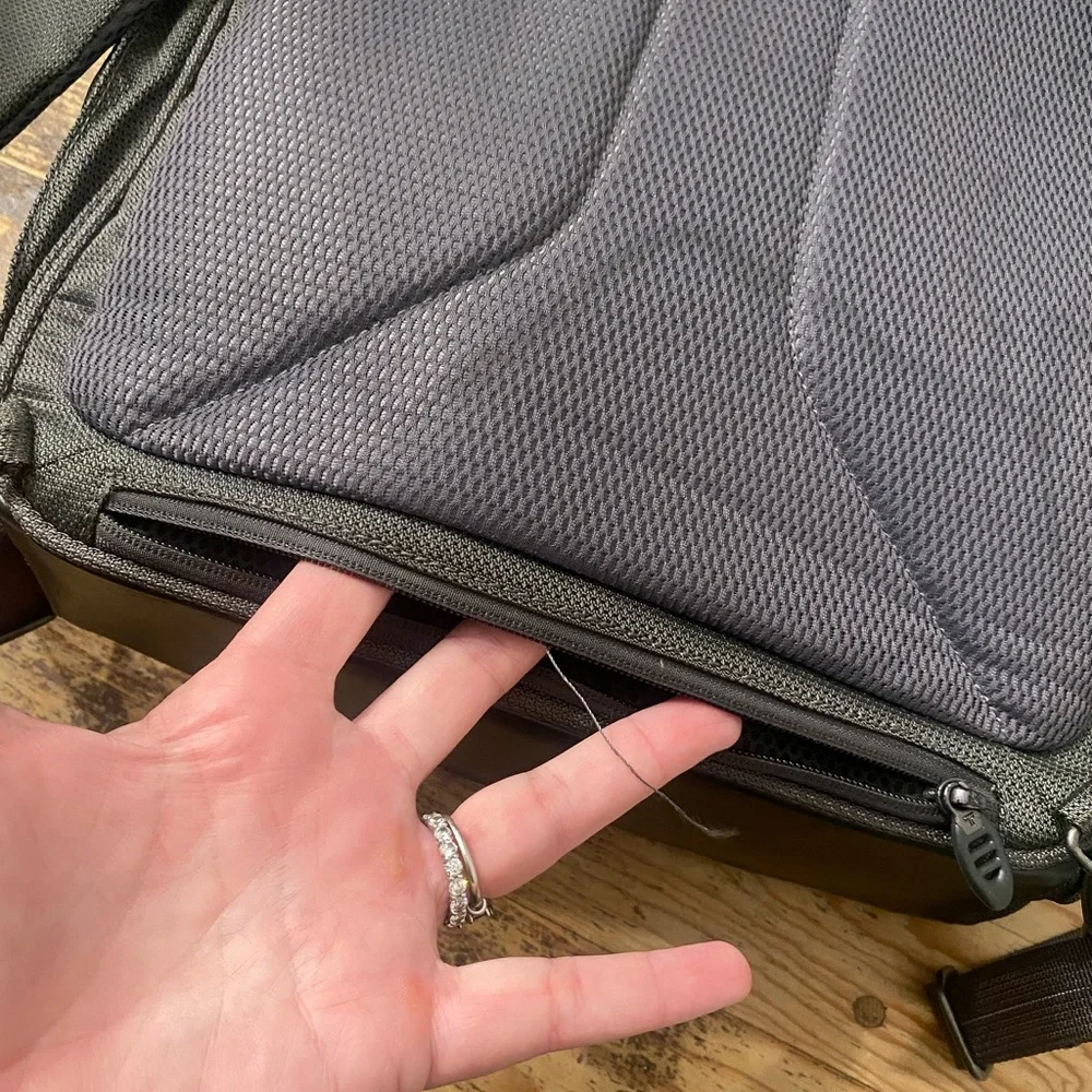 Tumi tech pulse